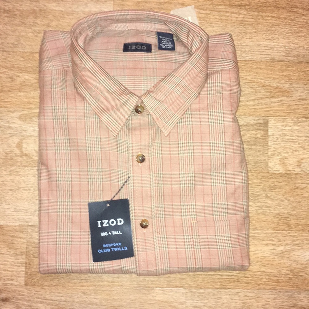 NWT Men’s button up Izod shirt